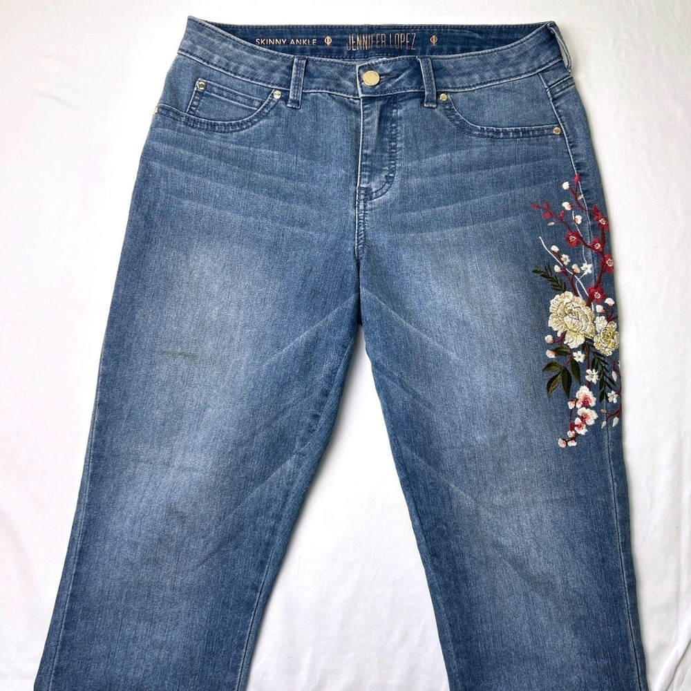 Jennifer Lopez Womens Skinny Ankle Jeans Blue Size 6 Floral Embroidered Mid Rise